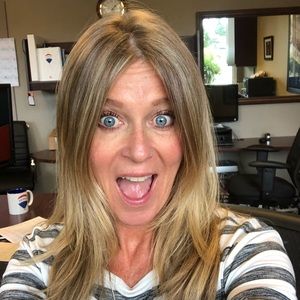 Meet your Posher, Lisa